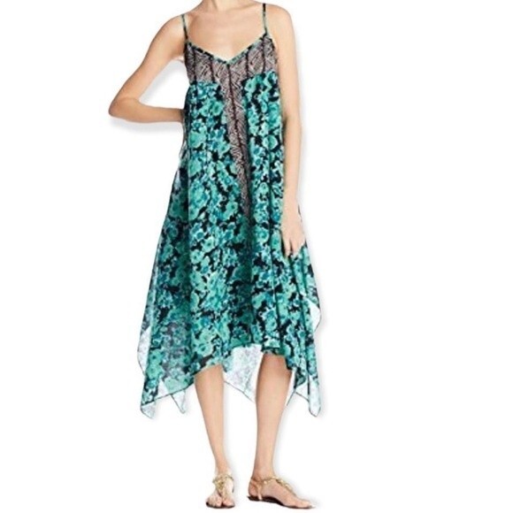 VOLCOM MIX PAISLEY PRINTED FLOWY HANDKERCHIEF HEM Spaghetti strap DRESS XS - Picture 2 of 11